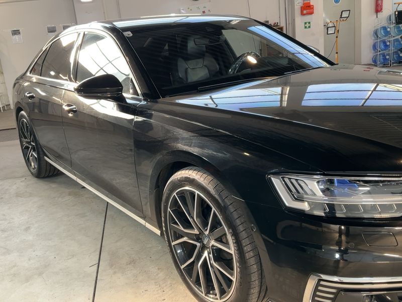 Audi A8 60 TFSIe quattro — zdjęcie 8