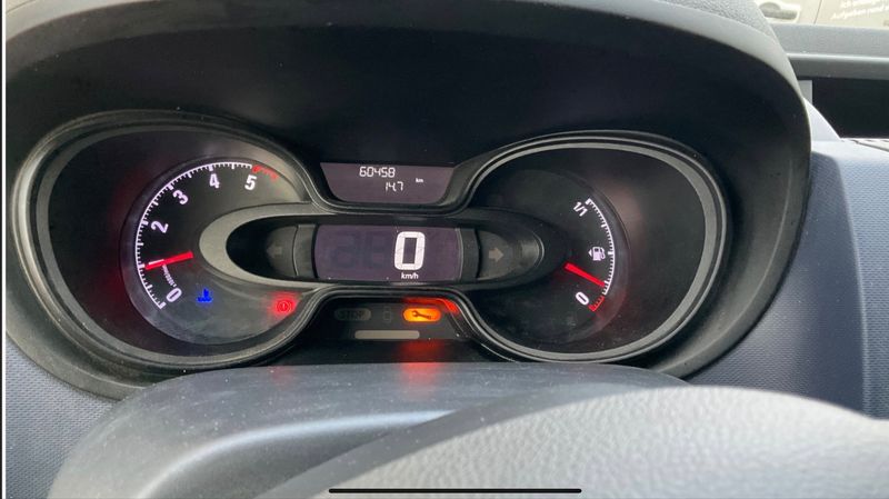 Opel Vivaro 1.6 CDTI Biturbo Kasten L1H1 2,7t — zdjęcie 13