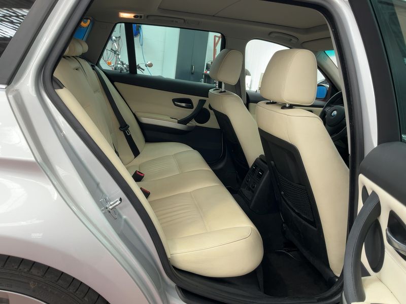 BMW 3er 335i xDrive — zdjęcie 14