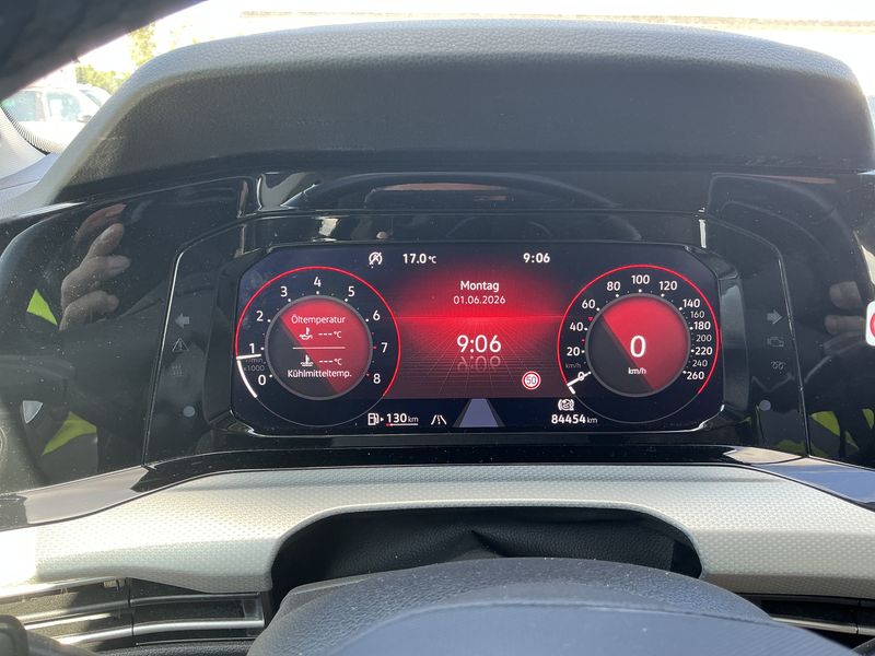 Volkswagen Golf VIII 1.5 TSI ACT Move — zdjęcie 12