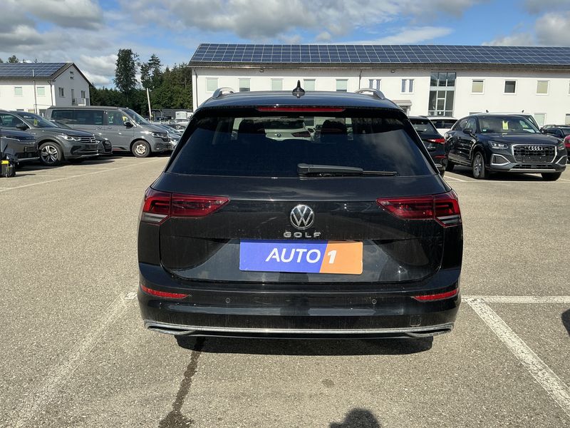 Volkswagen Golf VIII 1.5 TSI ACT Move — zdjęcie 4