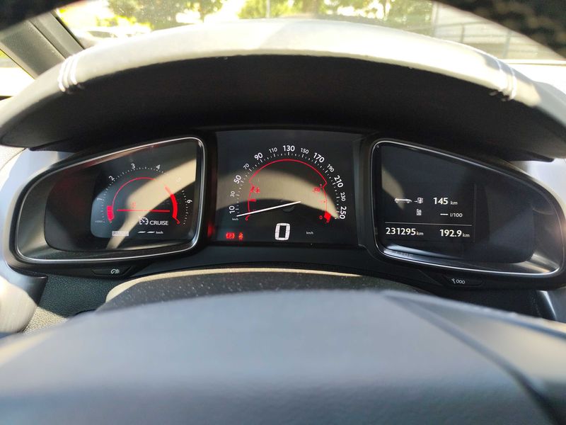 Citroen DS5 2.0 HDi Sport — zdjęcie 12