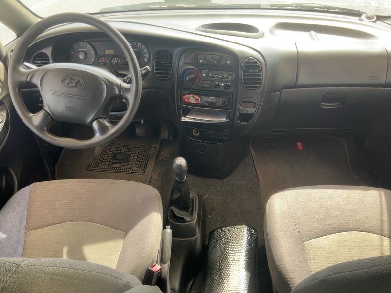 Hyundai H1 2.5 CRDi Starex — zdjęcie 12