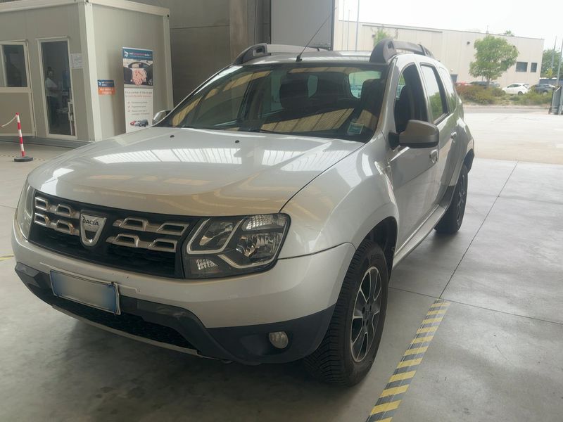 Dacia Duster 1.5 dCi Prestige 4x2 2016 – снимка 1