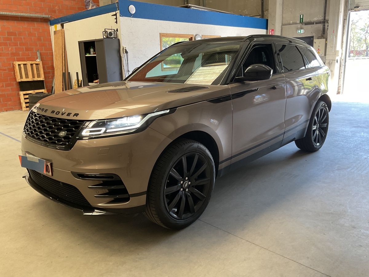 Land Rover 2018