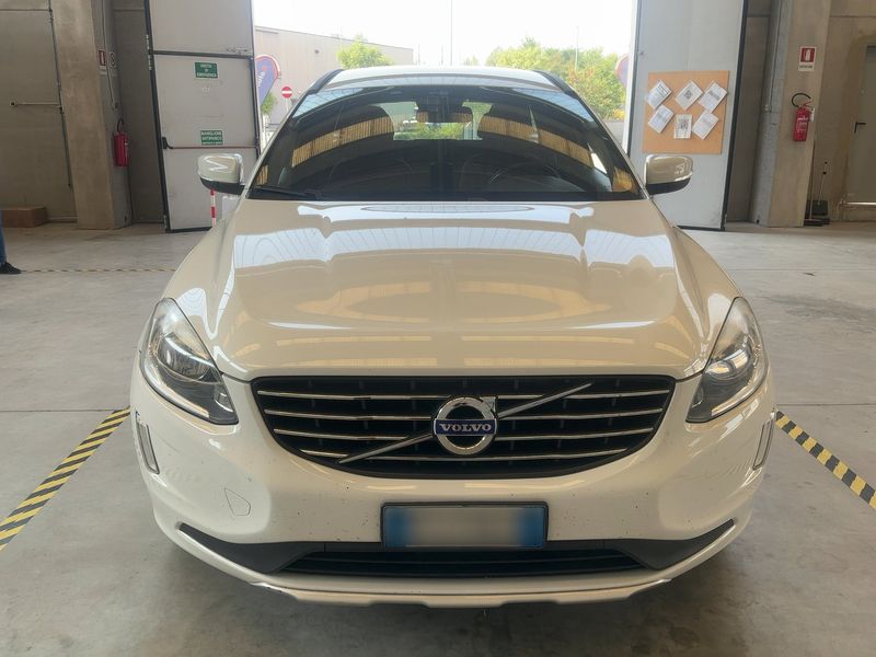 Volvo XC60 2.4 D4 Momentum AWD 2013 – снимка 14