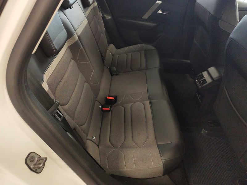 Citroen C4 1.5 Blue-HDi Feel Pack — zdjęcie 14