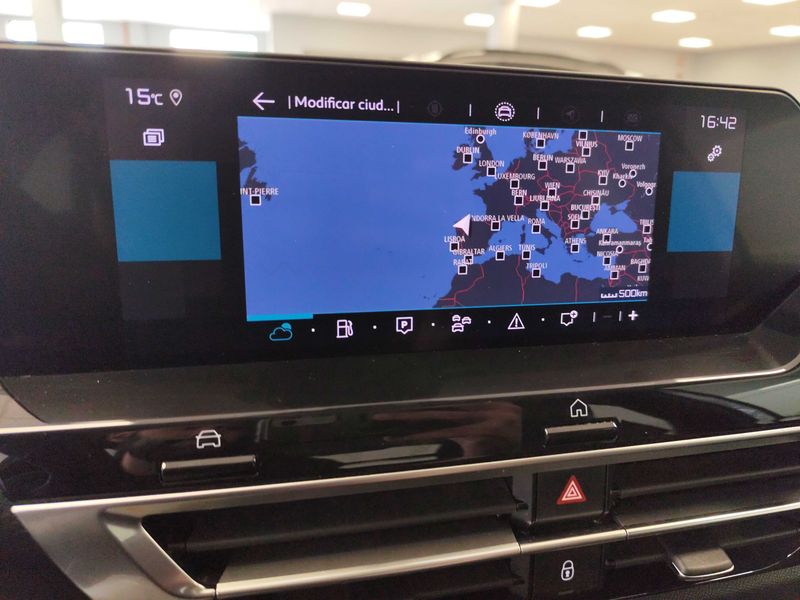 Citroen C4 1.5 Blue-HDi Feel Pack — zdjęcie 13