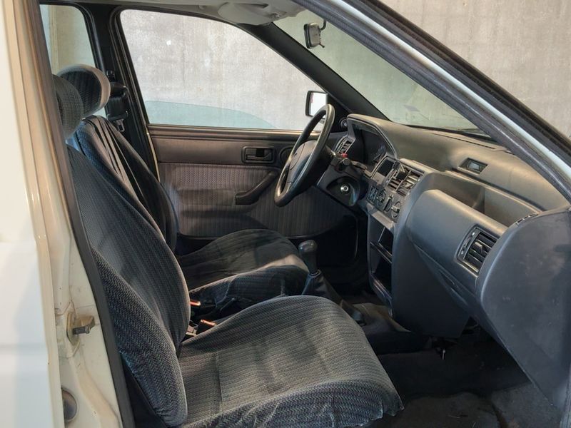 Ford Escort 1.4 CLX — zdjęcie 11