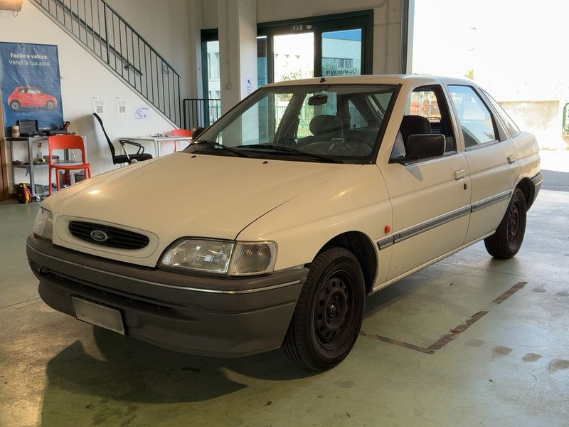Ford Escort 1.4 CLX