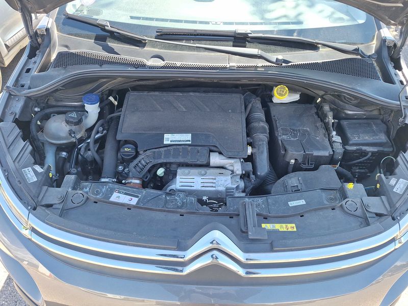 Citroen C3 1.2 PureTech Shine 2019 – снимка 8