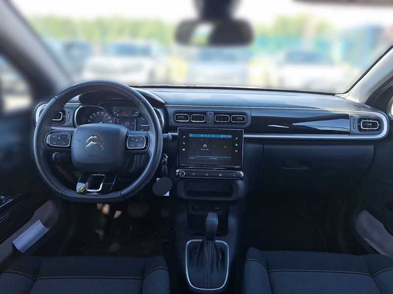 Citroen C3 1.2 PureTech Shine 2019 – снимка 11