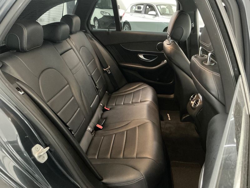Mercedes-Benz C-Klasse C 220 d T BlueTEC AMG Line 2016 – снимка 19