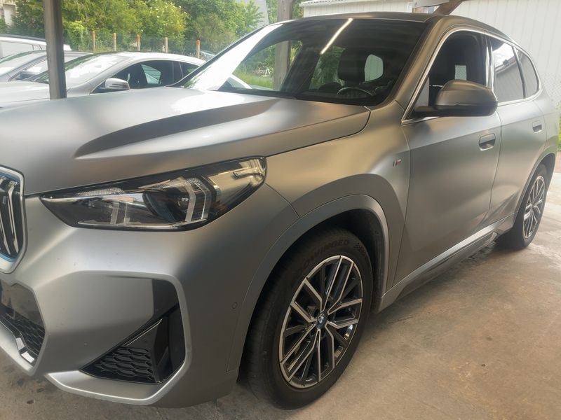 BMW iX1 xDrive 30 M Sport — zdjęcie 2