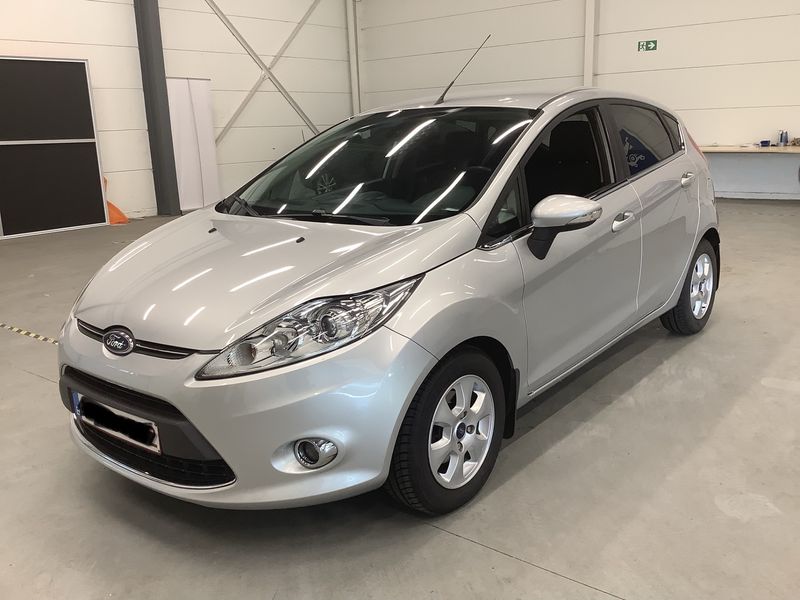 2011 Ford Fiesta