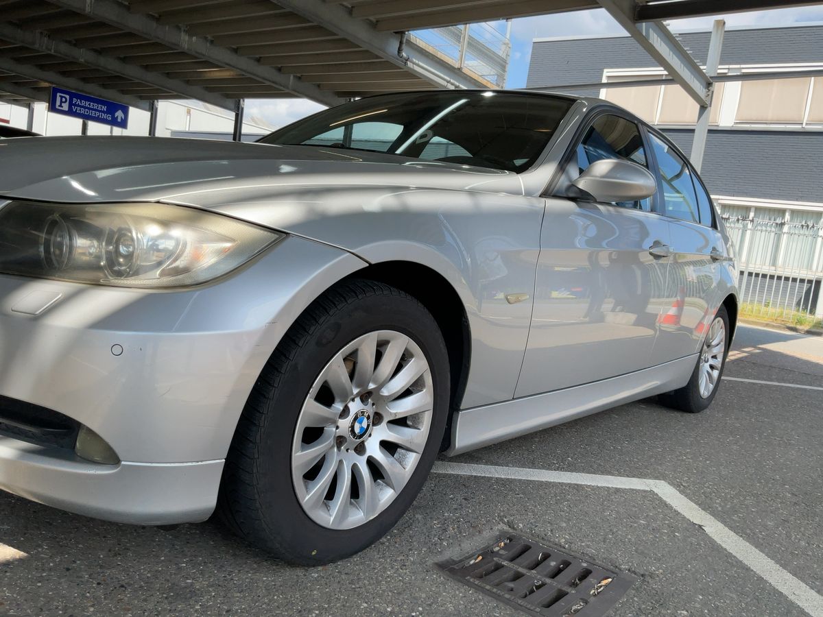 BMW 3er 320i