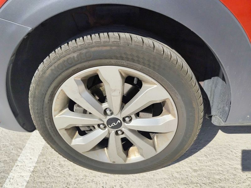 Kia Stonic 1.2 Drive — zdjęcie 18