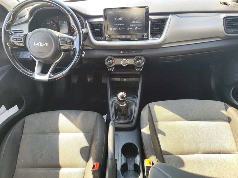 Kia Stonic 1.2 Drive — zdjęcie 11