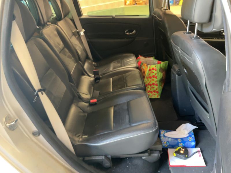 Renault Grand Scenic 1.6 dCi BOSE Edition — zdjęcie 14