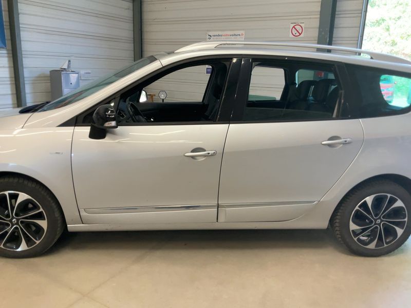 Renault Grand Scenic 1.6 dCi BOSE Edition — zdjęcie 4