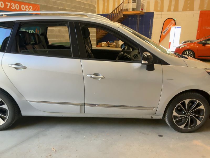 Renault Grand Scenic 1.6 dCi BOSE Edition — zdjęcie 7