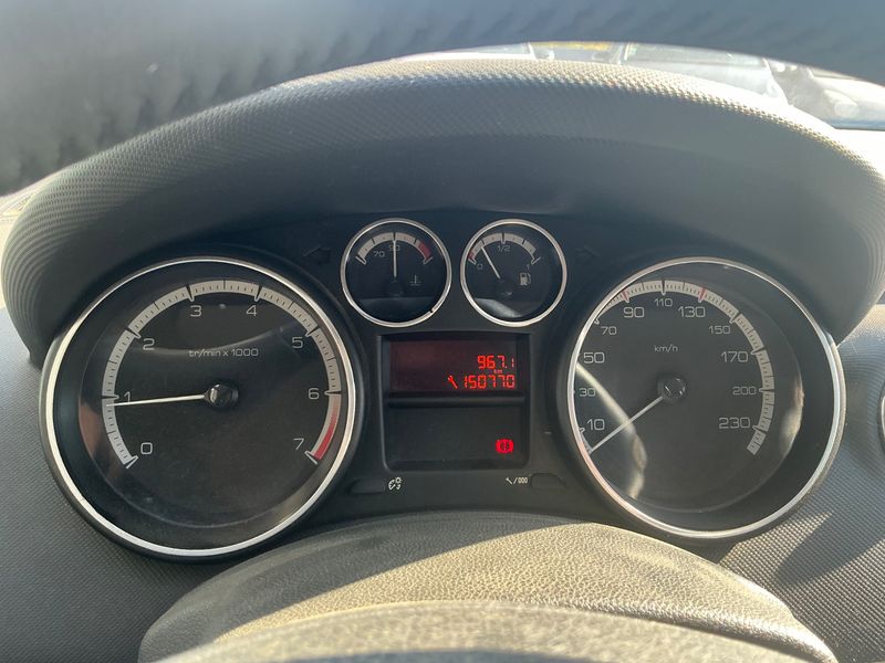Peugeot 308 1.6 Premium — zdjęcie 4