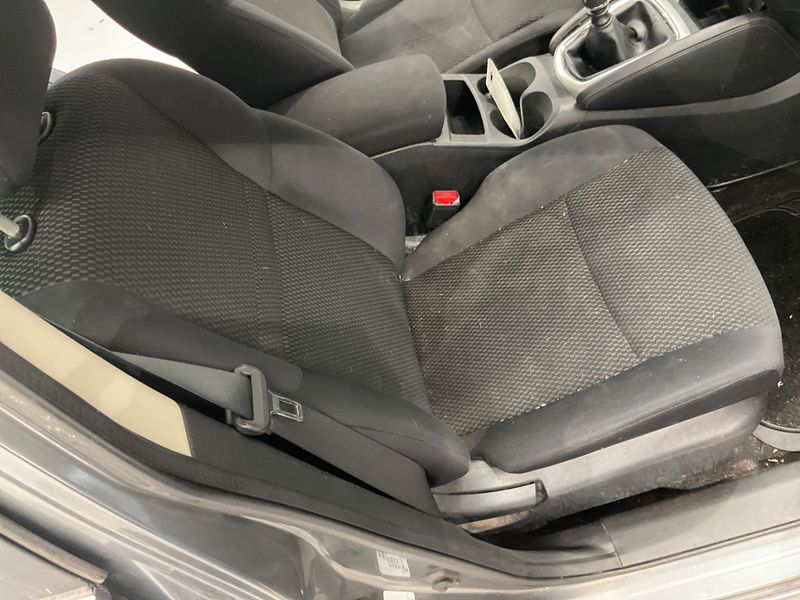 Nissan Qashqai 1.5 Turbodiesel Visia 2016 – снимка 31