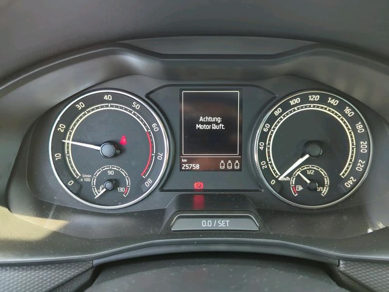 Skoda Scala 1.0 TSI Ambition — zdjęcie 17