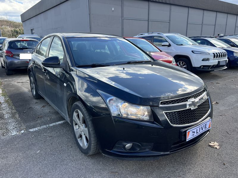 Chevrolet Cruze 2.0 Diesel LTZ — zdjęcie 6