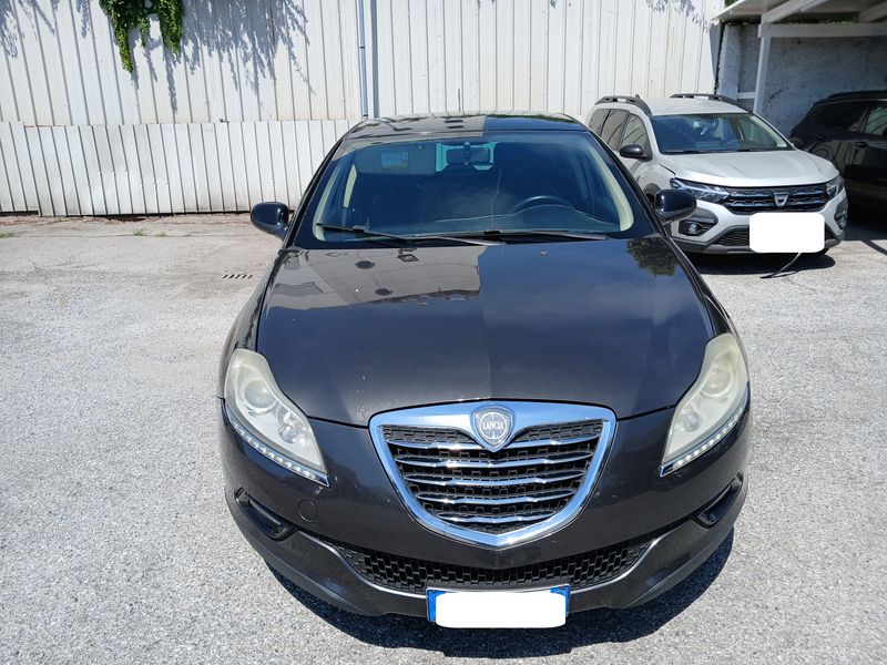 Lancia Delta 1.6 Diesel Platinium — zdjęcie 7