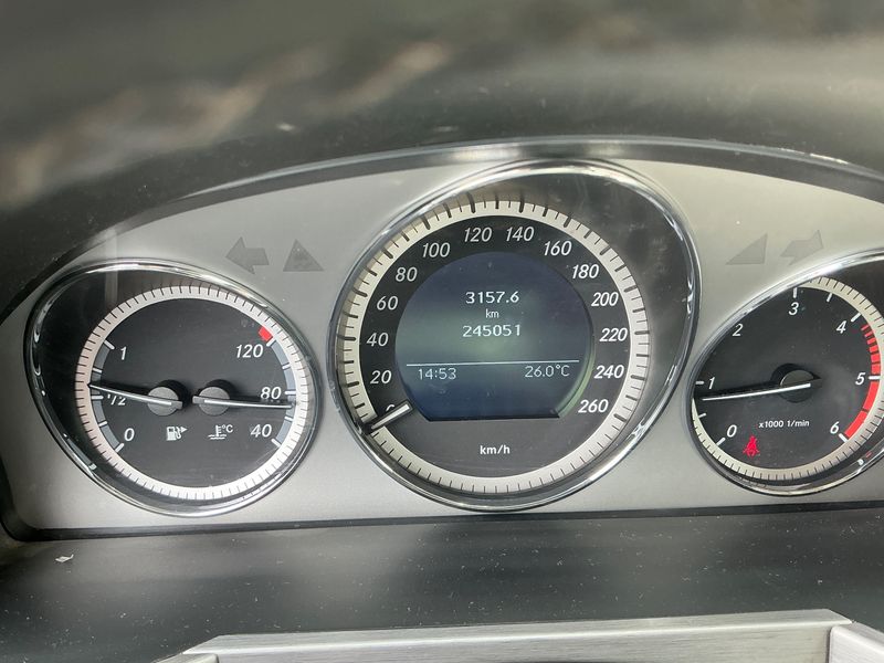 Mercedes-Benz GLK-Klasse GLK 220 CDI BlueEfficiency — zdjęcie 13