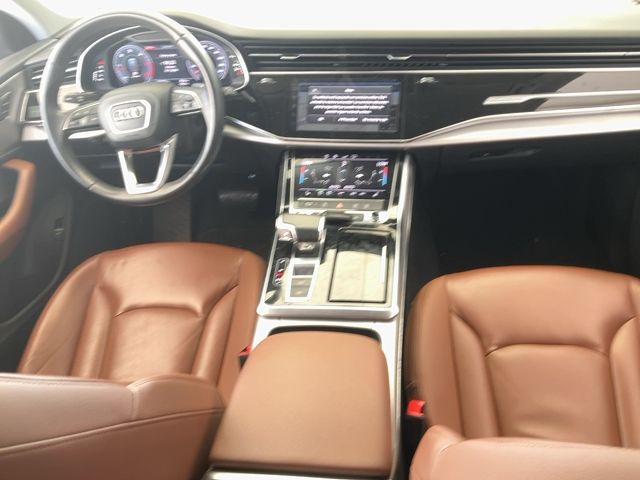 Audi Q8 45 TDI quattro — zdjęcie 12
