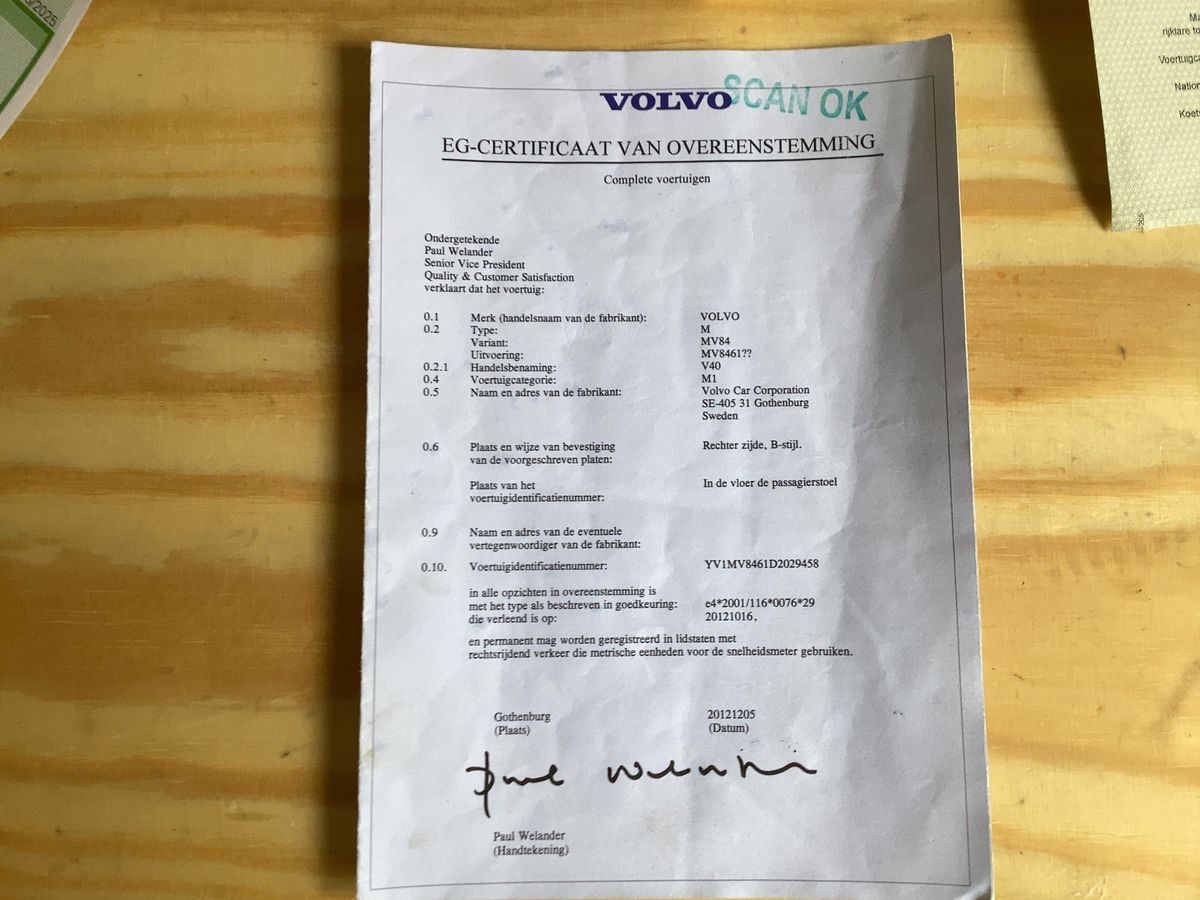 Volvo V40 1.6 D2 R-Design