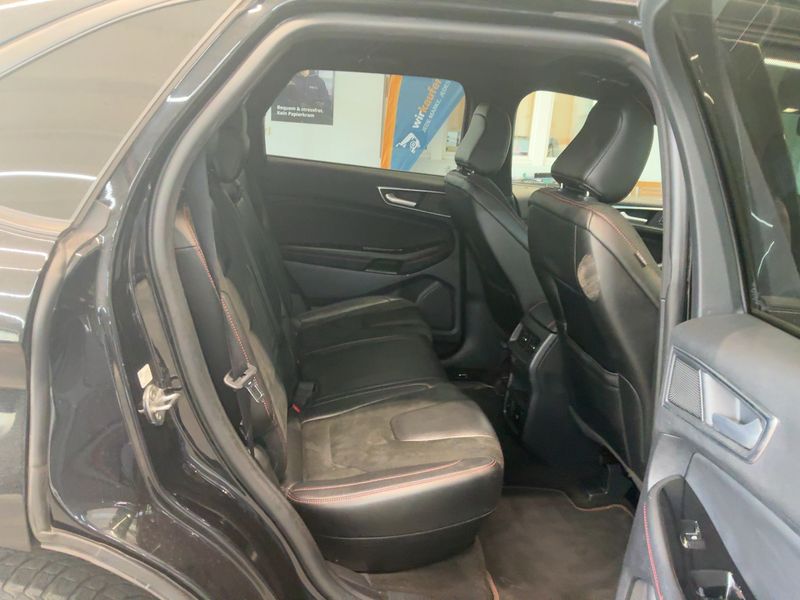 Ford Edge 2.0 TDCi EcoBlue Bi-Turbo ST-Line 4x4 — zdjęcie 14