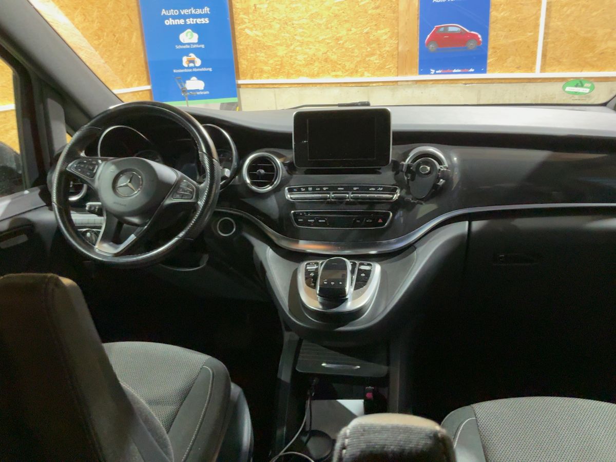 Mercedes-Benz V-Klasse 2017 — photo 19
