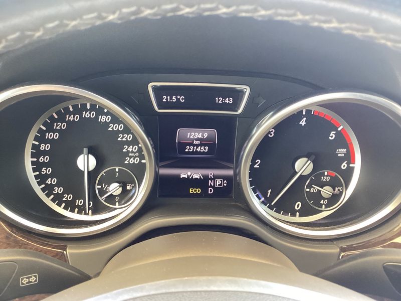 Mercedes-Benz M-Klasse ML 350 CDI BlueTEC 2013 – снимка 18