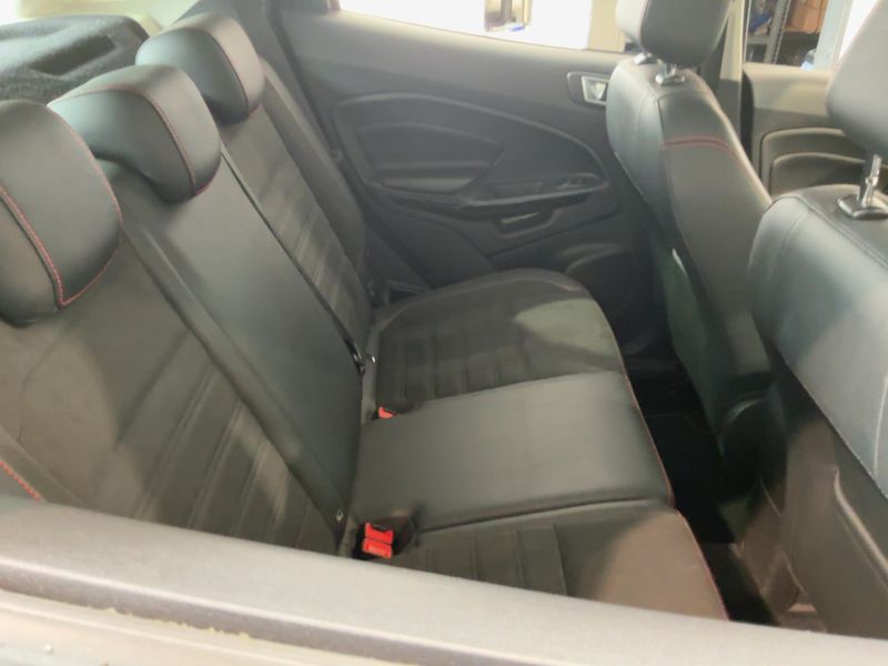 Ford EcoSport 1.0 EcoBoost ST-Line — zdjęcie 14