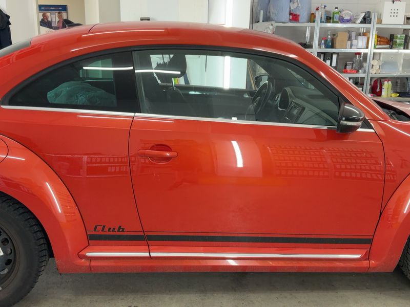 Volkswagen Beetle 1.2 TSI Club BlueMotion Tech — zdjęcie 7