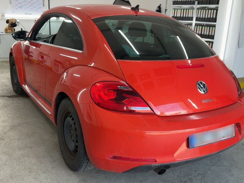 Volkswagen Beetle 1.2 TSI Club BlueMotion Tech — zdjęcie 3