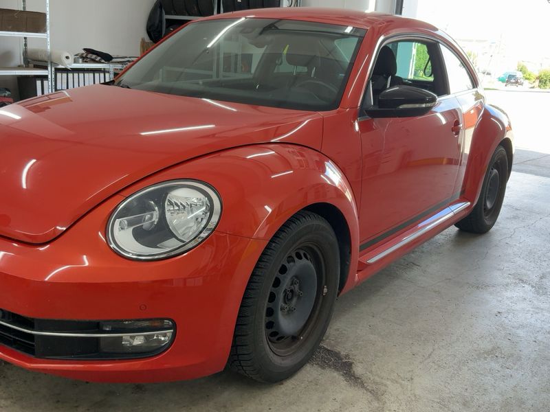 Volkswagen Beetle 1.2 TSI Club BlueMotion Tech — zdjęcie 2