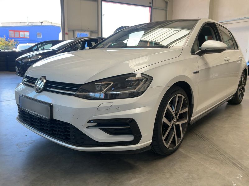 Volkswagen Golf VII 2.0 TDI Highline BlueMotion Tech