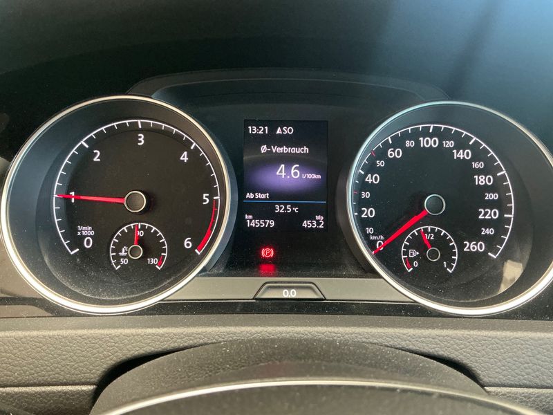 Volkswagen Golf VII 2.0 TDI Highline BlueMotion Tech — zdjęcie 13