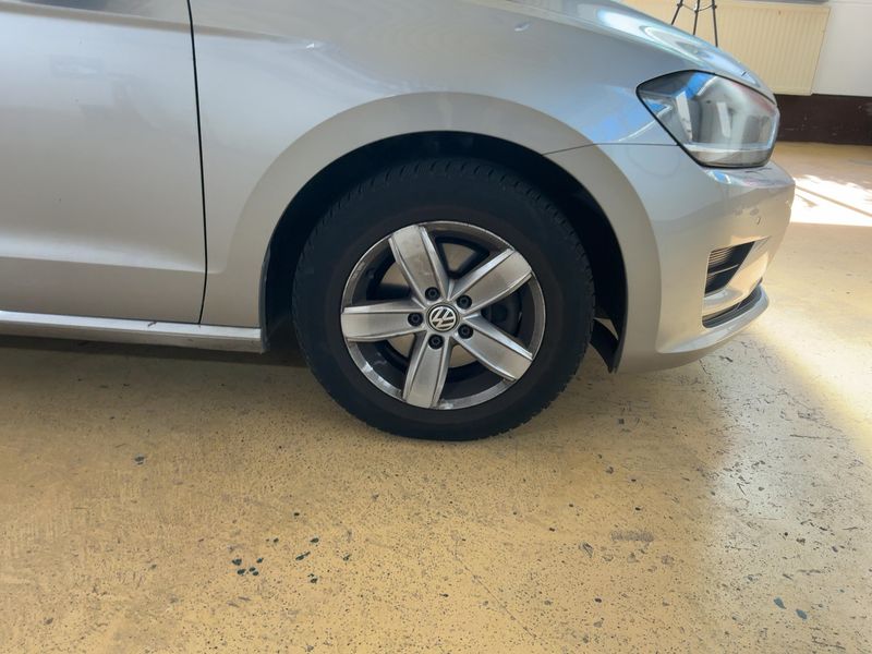 Volkswagen Golf VII Sportsvan 1.4 TSI Comfortline BlueMotion Tech 2014 – снимка 11