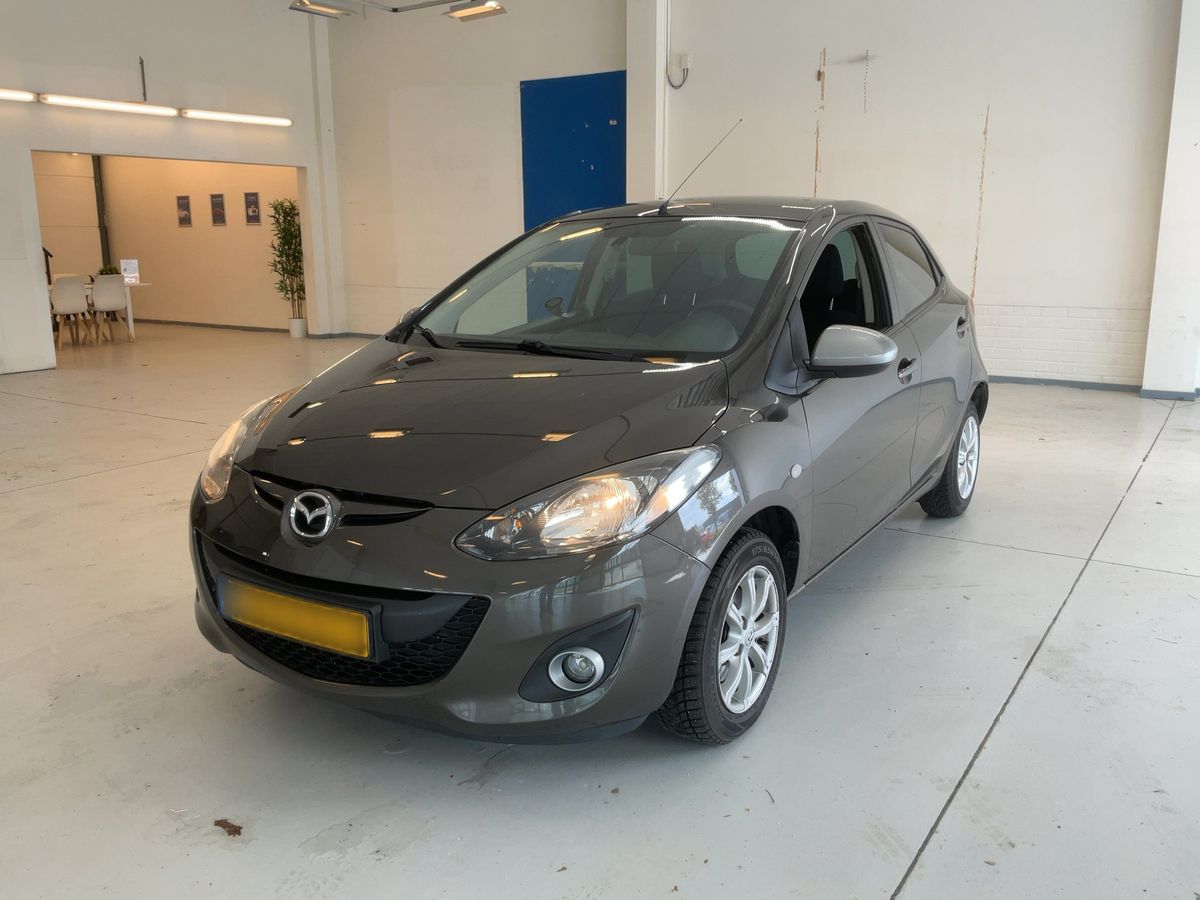 Mazda 2 2014