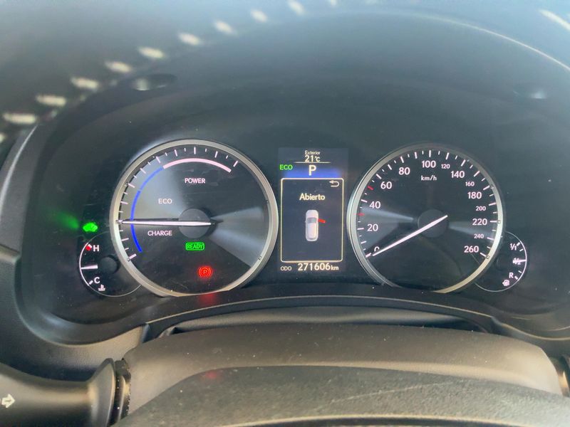 Lexus NX-Serie NX 300h Corporate 2WD — zdjęcie 13