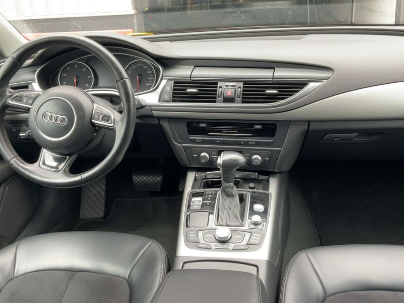Audi A7 Sportback 2.8 V6 FSI — zdjęcie 12