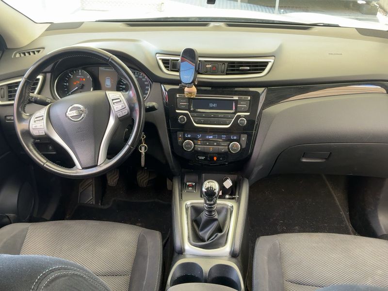 Nissan Qashqai 1.5 Turbodiesel Acenta — zdjęcie 12