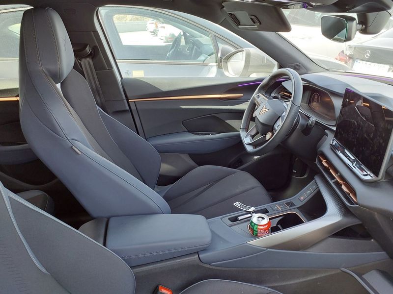 Cupra Terramar 1.5 eTSI — zdjęcie 12