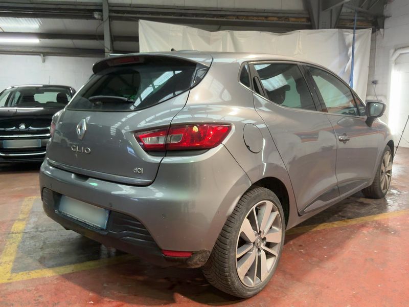 Renault Clio 1.5 dCi Energy Graphite — zdjęcie 6