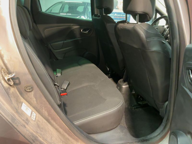 Renault Clio 1.5 dCi Energy Graphite — zdjęcie 14